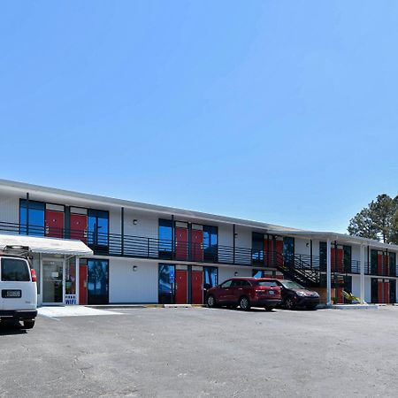 Oyo Hotel Valdosta Ga I-75 Buitenkant foto