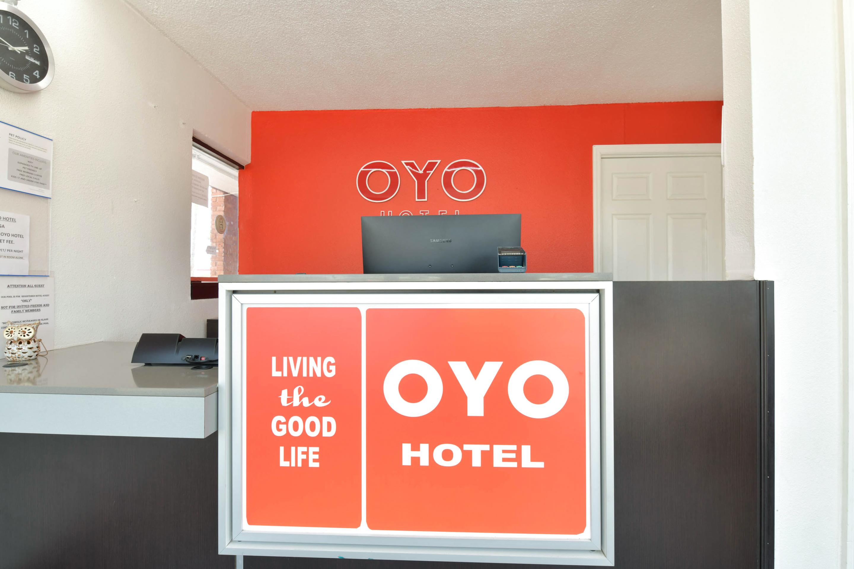 Oyo Hotel Valdosta Ga I-75 Buitenkant foto